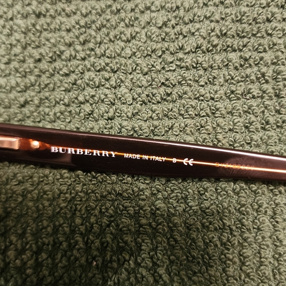 Burberry Brown Prescription Sunglasses (with Case) | Premium Style Eyewear - Picture 6 of 8